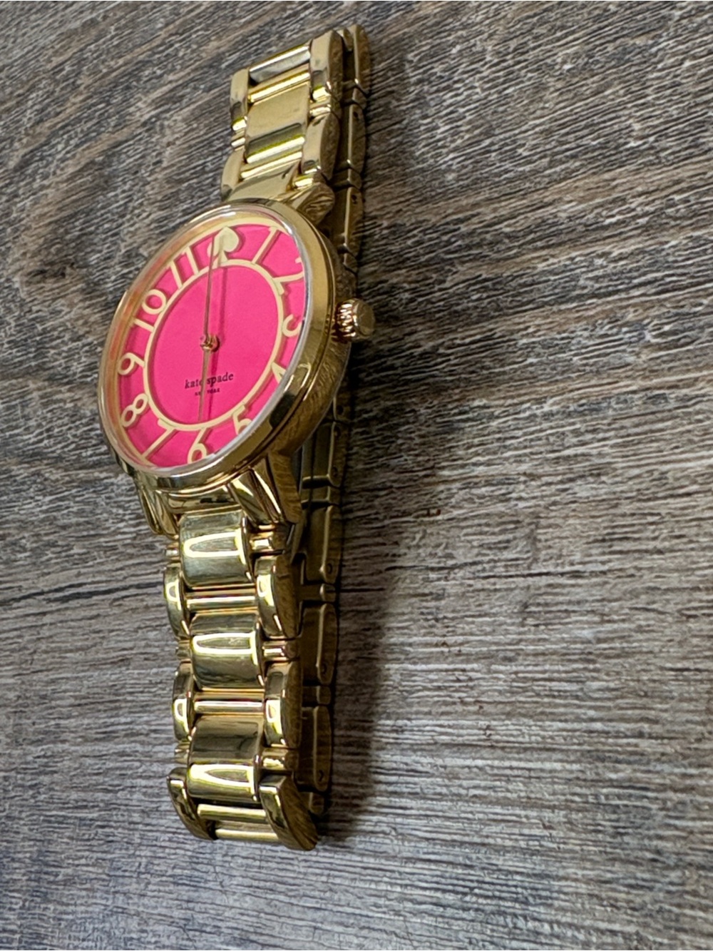 Kate Spade New York Gold-Tone Hot Pink Metro Spade Dial Watch - Picture 3 of 7